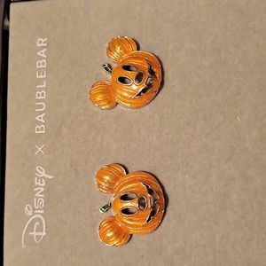 Disney mickey jack o'lantern stud
